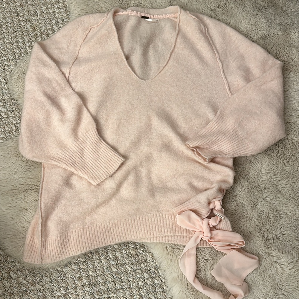 New Free People Be Mine Pink Alpaca Sweater Size Med tie side - Picture 7 of 11